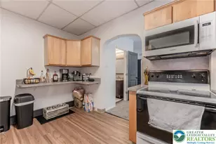 27 Packer Ave, Whitehall Township, PA 18052 - Photo 11