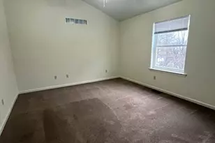 521 Kemmerer Ln, Allentown, PA 18104 - Photo 7