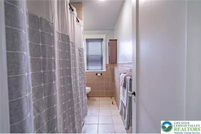 1729 Greenleaf Street, Allentown, PA 18104 - Photo 23