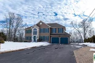 337 Clicko Ln, Stroud Twp, PA 18301 - Photo 5