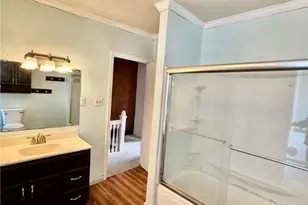 512 Walnut St, Nazareth Boro, PA 18064 - Photo 15