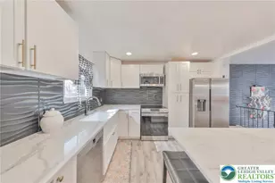 422 Belvidere St, Nazareth, PA 18064 - Photo 11