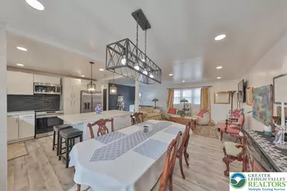 422 Belvidere Street, Nazareth, PA 18064 - Photo 7