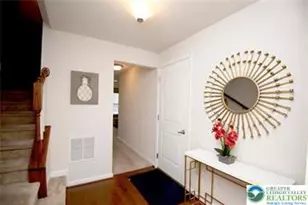 2206 Cook Dr, Easton, PA 18045 - Photo 13