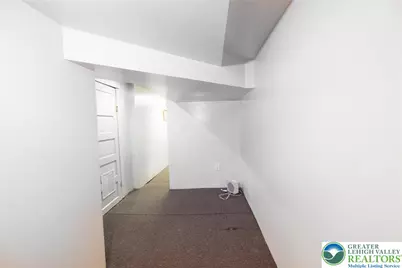 615 W Wilkes Barre, Easton, PA 18042 - Photo 41