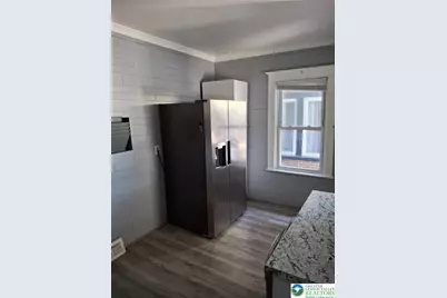 2422 Freemansburg Avenue, Wilson, PA 18042 - Photo 9