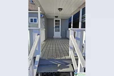 2422 Freemansburg Avenue, Wilson, PA 18042 - Photo 11