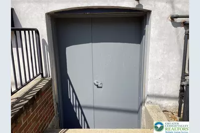 145 S 11th Street #B & C, Easton, PA 18042 - Photo 3