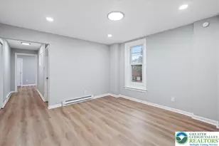 1142 Spring Garden St, Allentown City, PA 18102 - Photo 9