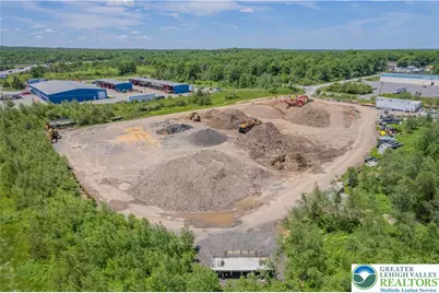 5357 Development Park Drive, Pocono Summit, PA 18346 - Photo 23