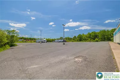 5357 Development Park Drive, Pocono Summit, PA 18346 - Photo 31