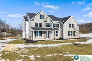 5031 Hunter Ln, Upper Milford Township, PA 18049 - Photo 3