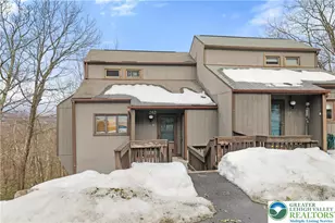 262 Overlook Way, Tannersville, PA 18372 - Photo 1