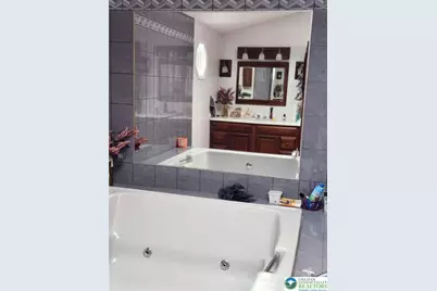 811 S Glenwood, Allentown, PA 18103 - Photo 15