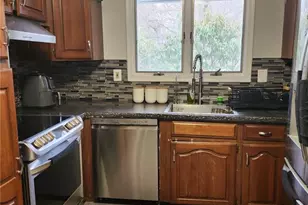 811 S Glenwood, Allentown City, PA 18103 - Photo 5