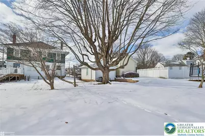 141 S Liberty Street, Nazareth, PA 18064 - Photo 31