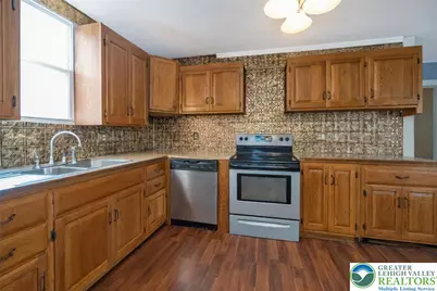 19 Market Street, Tamaqua, PA 18252 - Photo 5