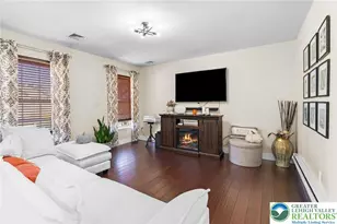 5043 Foxdale Dr, Whitehall, PA 18052 - Photo 7