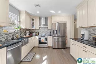 5043 Foxdale Dr, Whitehall, PA 18052 - Photo 5