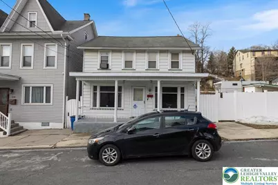 300 Pitt Street, Tamaqua Boro, PA 18252 - Photo 3