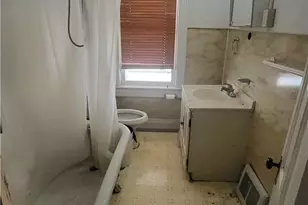 226 N 16th St, Allentown City, PA 18102 - Photo 7