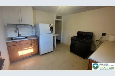 226 N 16th Street, Allentown, PA 18102 - Photo 5
