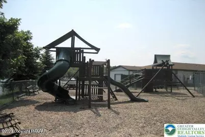 33 Cheyenne Trail, Lehigh Twp, PA 18424 - Photo 9