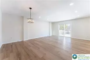 1212 Graham St, Fountain Hill Boro, PA 18015 - Photo 9