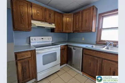 132 E 21st Street #B, Northampton Township, PA 18067 - Photo 5