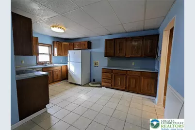 132 E 21st Street #B, Northampton Township, PA 18067 - Photo 3