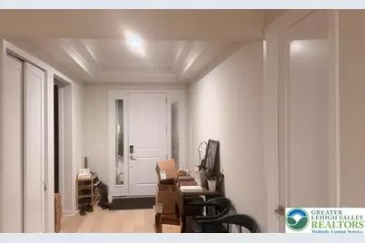 7018 Oak, Bath, PA 18014 - Photo 3