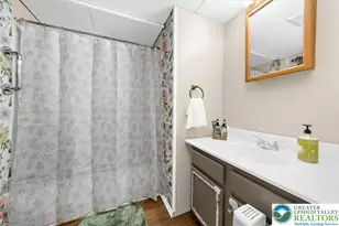 161 Windsor St, Lehigh Township, PA 18088 - Photo 11