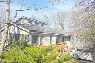 1107 Hampstead Ct, Bushkill, PA 18324 - Photo 1