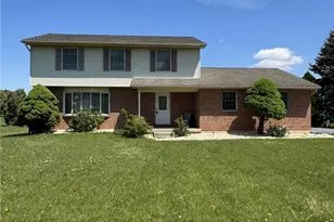 1207 Kressler Rd, Allentown City, PA 18103 - Photo 1