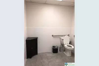 42 S 3rd Street #202, Easton, PA 18042 - Photo 5