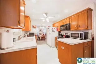 1819 Chianti Pl, Easton, PA 18045 - Photo 5