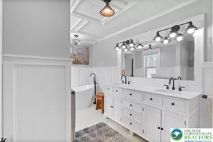 4303 Newburg Rd, Bethlehem City, PA 18020 - Photo 33