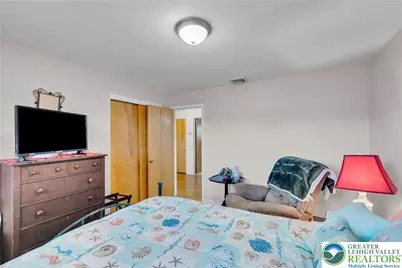 1655 Mark Twain Circle, Hanover Twp, PA 18017 - Photo 13