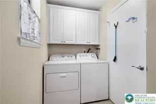 2869 Whitemarsh Pl, Lower Macungie Twp, PA 18062 - Photo 15