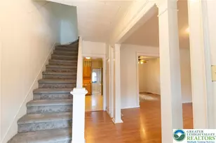 2420 Sycamore St, Wilson, PA 18042 - Photo 3