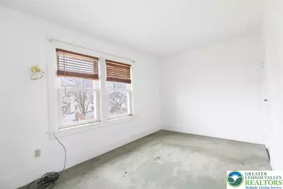 2420 Sycamore Street, Wilson, PA 18042 - Photo 13