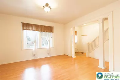 2420 Sycamore Street, Wilson, PA 18042 - Photo 5