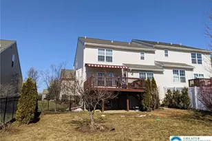 939 Graystone Cir, Allen Township, PA 18067 - Photo 5