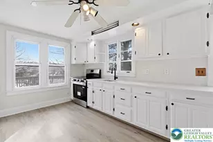 25 N 5th St, Bangor, PA 18013 - Photo 9