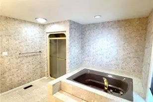 452 Sugar Maple Ct, Hanover Twp, PA 18017 - Photo 29