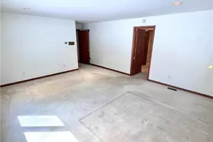 452 Sugar Maple Ct, Hanover Twp, PA 18017 - Photo 23