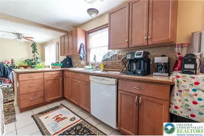 2127 W Main Street, Stroud Twp, PA 18360 - Photo 13