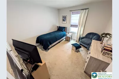 4220 Cypress Lane, Whitehall Township, PA 18052 - Photo 9