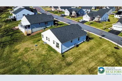 4220 Cypress Lane, Whitehall Township, PA 18052 - Photo 3