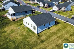 4220 Cypress Ln, Whitehall Township, PA 18052 - Photo 3